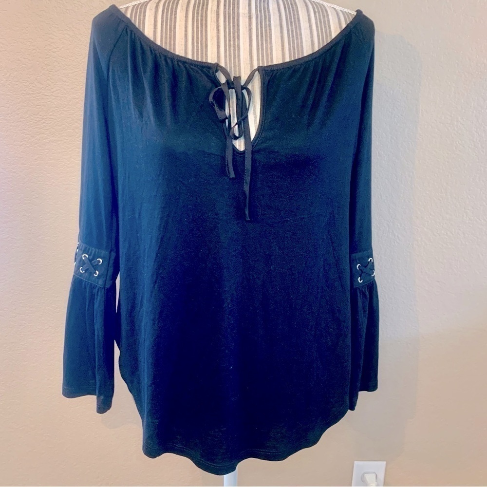 NWT Rain Boutique Top Small Black Off the Shoulder Bell Sleeves Rayon Keyhole